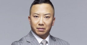 日 유명 가부키 배우, 자택서 쓰러진 채 발견...父母는 사망