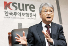 "中企도 해외 진출하라, 금융 지원사격하겠다"