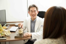 신규철TV, 유튜브 구독자 10만 명 달성