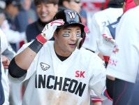 SK 강승호, 1년 4개월 만에 임의탈퇴 해제…"진심으로 반성"