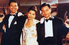 성룡 욕먹고, 왕조현 이민…추석 단골 홍콩스타들 지금은