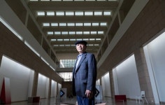 "고국에 빚진 마음, 젊은 건축인 여행 지원으로 갚고 싶었죠"