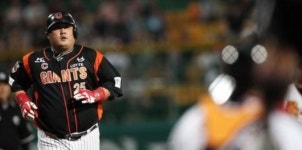 "똥파리 꼬였다" 전 야구선수 최준석