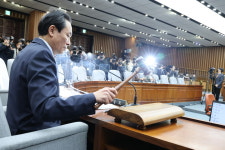 야3당, 이상민·오세훈 등 기관증인 채택…국힘은 보이콧 계속