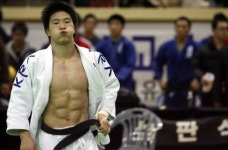 은퇴 15년 만에 유도 현역 복귀…이원희 교수, 국제대회 출전