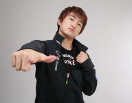 "프로게이머 이영호와 붙을 사람 모여"