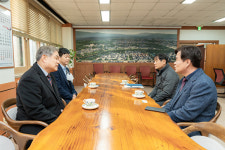 김한성 월성원자력본부장, 기관단체 잇따라 방문