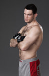 전직 경찰과 악동 레슬러, ‘UFC 106’서 대결