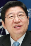 정갑영 연세대 새 총장 “교수·학생 기숙사 머무는 대학 추진”