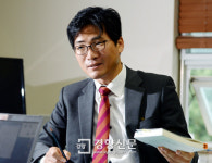 유영근 부장판사 “근엄한 법관이 불신 키워…대화로 억울함 풀어줘야”