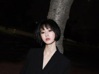 한숨 쉬고, 혀를 차고, 가사도 없다...낯선 이 음반, 대중음악일까