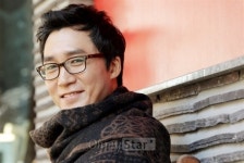 연기만 해서 먹고 산지 2년째…김구택은 행복하다