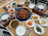 [2023 한국소비자평가 1위] 전통과 손맛을 자랑하는 기사식당, 진미기사식당