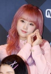최예나 측 "댄스팀만 코로나19 확진, 가수는 음성"(공식)