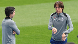 홍명보 감독 귀국…이영준·원두재 등