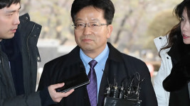 검찰, 김윤옥 여사 보좌 전 행정관·김희중 전 실장 대질조사