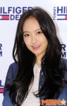 “빅토리아, 中 영화배우 양양과 열애설 해프닝” 중국 보도