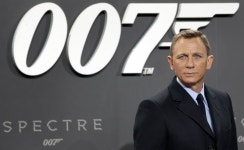 007 다니엘 크레이그 "여자 본드 반대…여성·유색인종 위한 더 좋은 배역 필요"