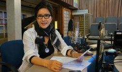 열혈 라디오 DJ로 돌아온 가수 조정희, "최고의 프로그램은 최선의 준비에서 나오는 것"