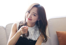 "가수·MC·연기·예능"…김세정, 꽃길 걷는 매력퀸