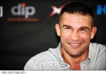 피터 아츠 "내 친구 베르나르도, 항상 기억할게요"