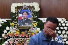 슬픔에 잠긴 김창호 경위의 빈소