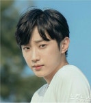 2018광주비엔날레 홍보대사에 가수 겸 배우 진영 선정