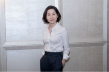 배우 김호정, 경계에 서서