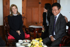 존F. 케네디 前 미국 대통령 장녀, 하회마을 방문