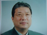 “패터슨 칼·리 혈흔 공동정범으로 봤죠…檢 둘다 기소했어야”