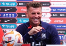 벨 감독 “페어 출전? 아직 몰라…우리 약점 확인 기회”