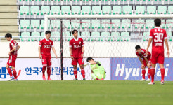 고개 숙인 2020 부산 스포츠 “내년엔 쫌 잘하자”