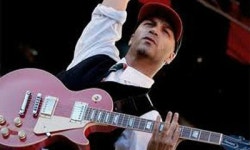 톰 모렐로, 런던 폭동은 시작일 뿐...