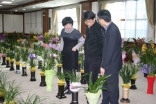 연탄은행·사랑의 쌀 나누기 성금 전달