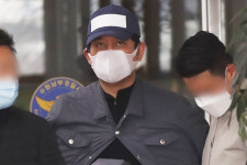 김봉현 "A 변호사와 검사 3명에 술 접대는 사실" 2차 폭로