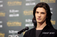 꽃미남 벤 반스