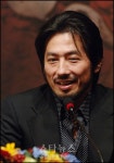 사나다 히로유키 “40년 연기 통해 인생 배웠다”
