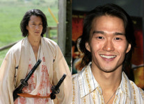 윌윤리 칼윤 한국계 할리우드 스타, 전지현과 한솥밥