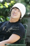 이민우,