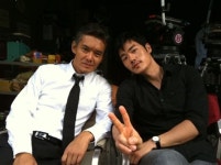 김강우, 日 배우 와타베 아츠로와 인증샷