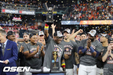 계약 끝나는 72세 노장 베이커 HOU 감독, 은퇴할 생각 없다