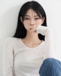 카리나 닮은 신상임, 영화