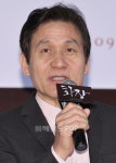 배우 안성기의 ‘당연한’ 후배 사랑