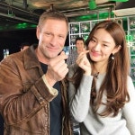 "톱배우와 데이트" 스테파니리, 아론 에크하트와 애교하트