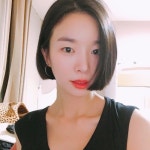 "똑단발의 시크함"..배우 차지헌, 걸크러쉬 매력