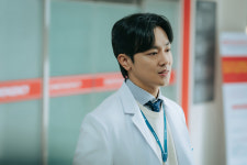 ‘오겜2 빌런’ 장재호, 이번엔 전여빈 주치의 된다..‘우리영화’ 힐링 캐릭터