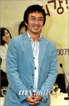 김승환, "암 극복 이후 첫작품, 눈물나려고 해"