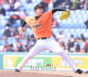 ‘이태양 퀵후크’ 한화 김광수 코치 “이기는 야구 위해”