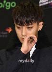엑소 출신 타오, SM 연습생 출신 女가수와 세 번째 열애설
