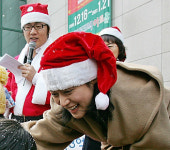 김주하, <뉴스데스크> 단독 진행…한국판 케이티 쿠릭 탄생